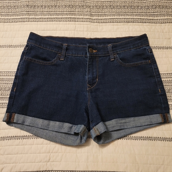 Old Navy Cuffed Dark Wash Denim Shorts Size 8 - Picture 2 of 14